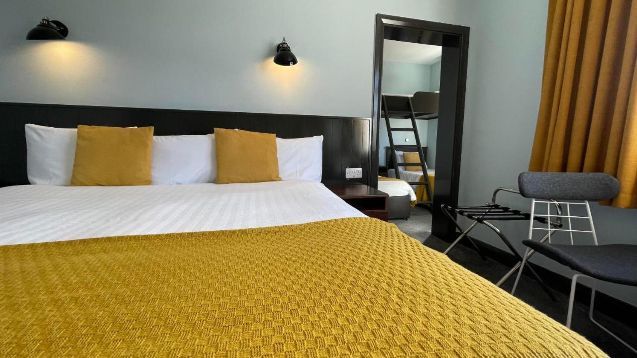 Marine Hotel บัลลีคาสเซิล ภายนอก รูปภาพ