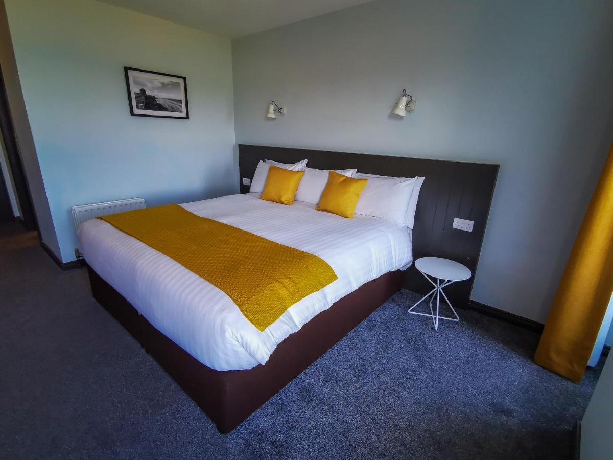 Marine Hotel บัลลีคาสเซิล ภายนอก รูปภาพ
