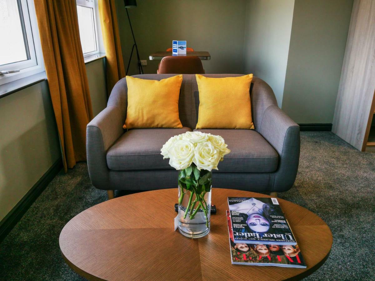 Marine Hotel บัลลีคาสเซิล ภายนอก รูปภาพ