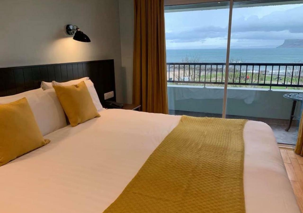Marine Hotel บัลลีคาสเซิล ภายนอก รูปภาพ